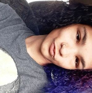 Meet your Posher, Evelyn